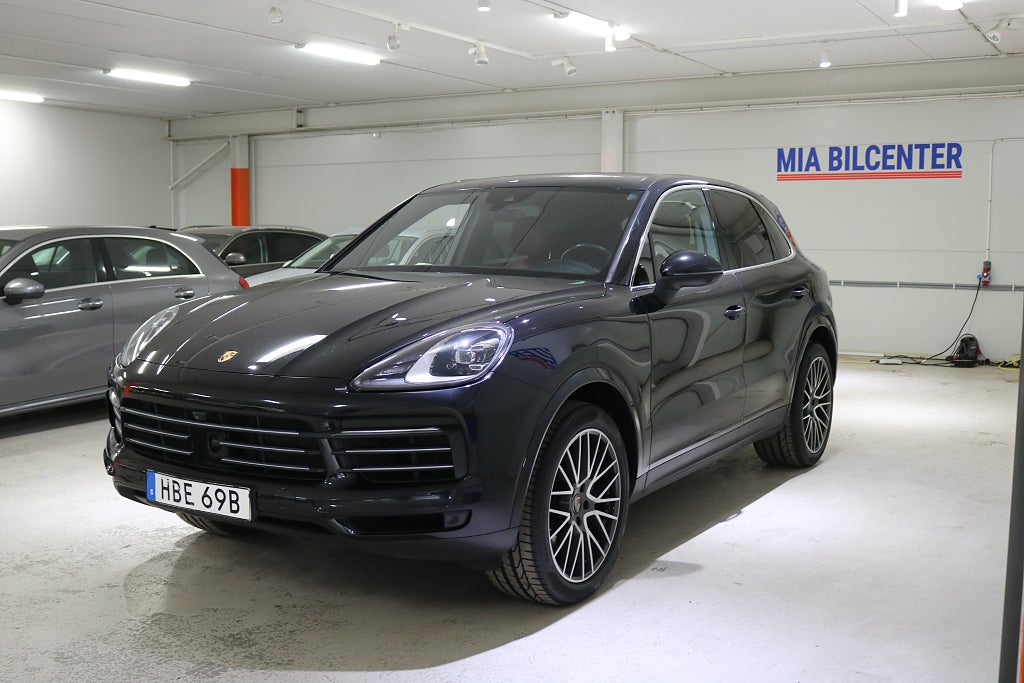 Porsche Cayenne 2020 - miniatyr 18