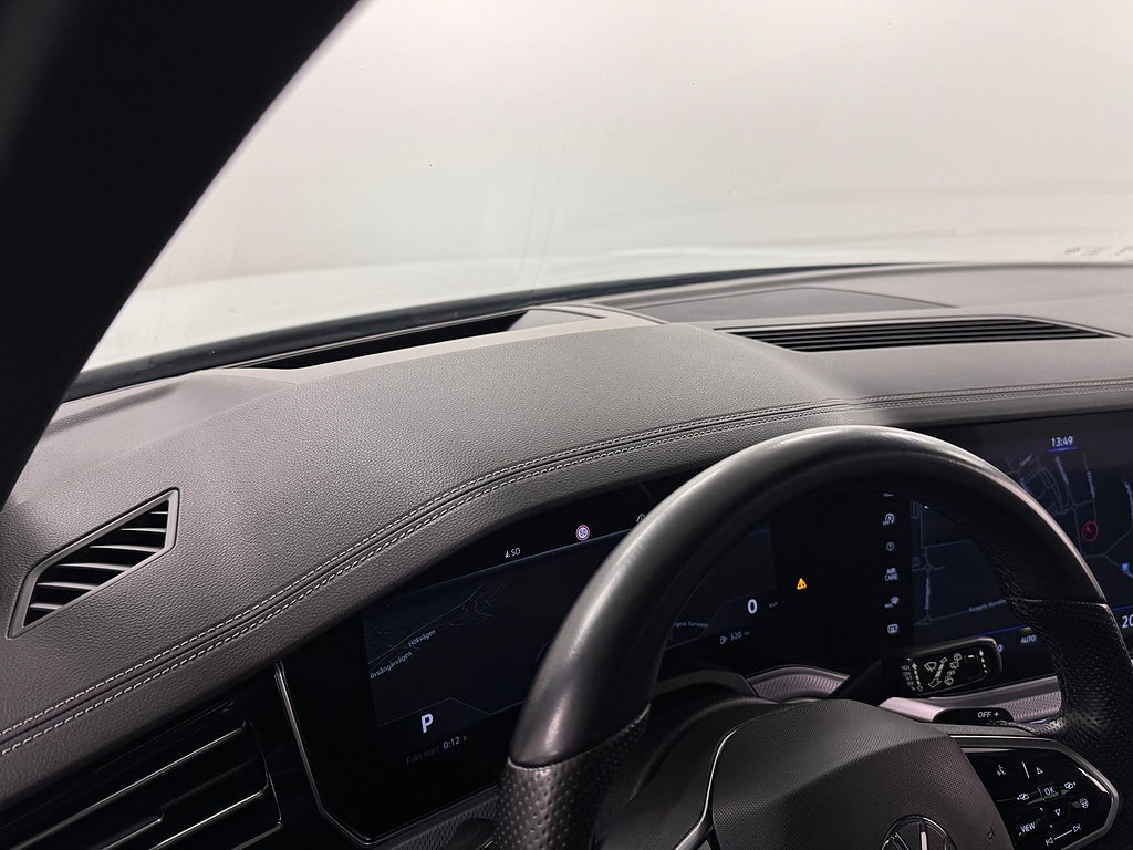 Volkswagen Touareg 2021 - miniatyr 7