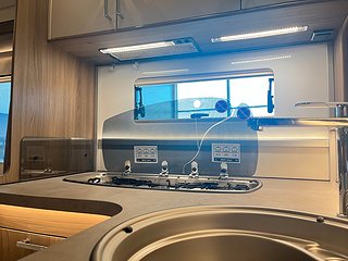Husbil-halvintegrerad Kabe ROYAL X 780 LT 18 av 33