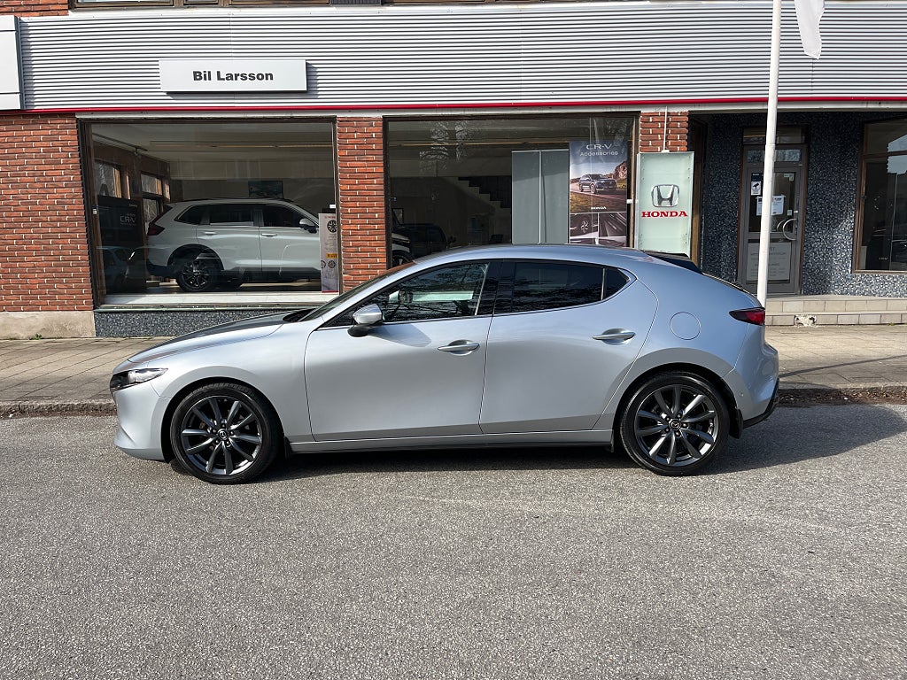 Mazda 3 Hatchback 2.0 SKYACTIV-G M Hybrid 