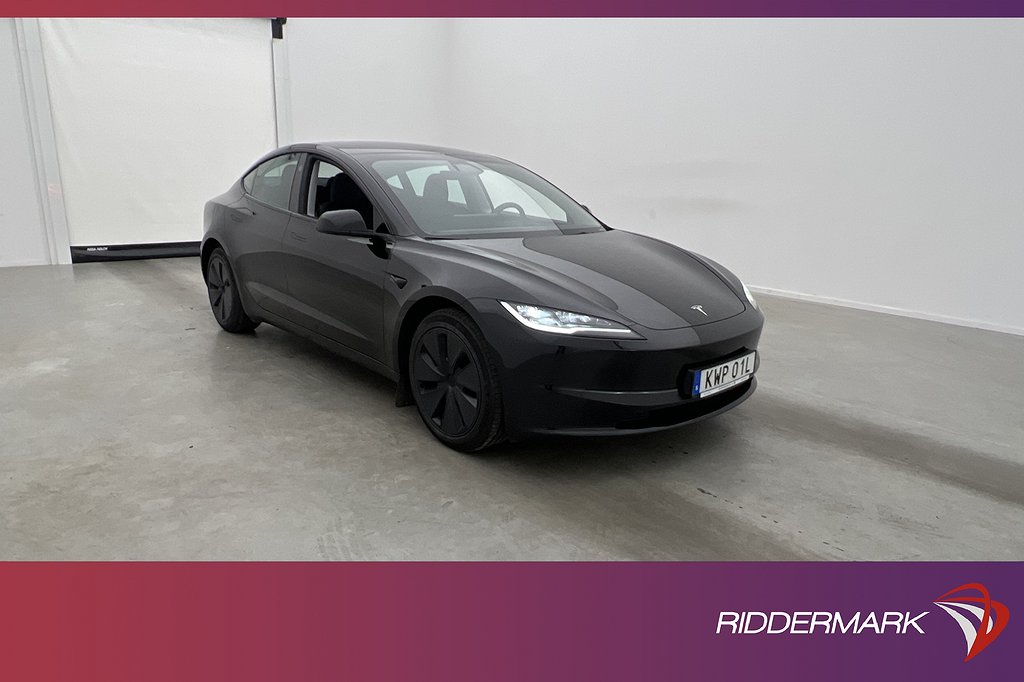 Tesla Model 3 Long Range AWD Autopilot Panorama Svensksåld