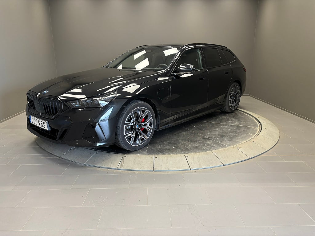 BMW 530e M Sport Business Edt Comfort-paket BW-Ljud Drag