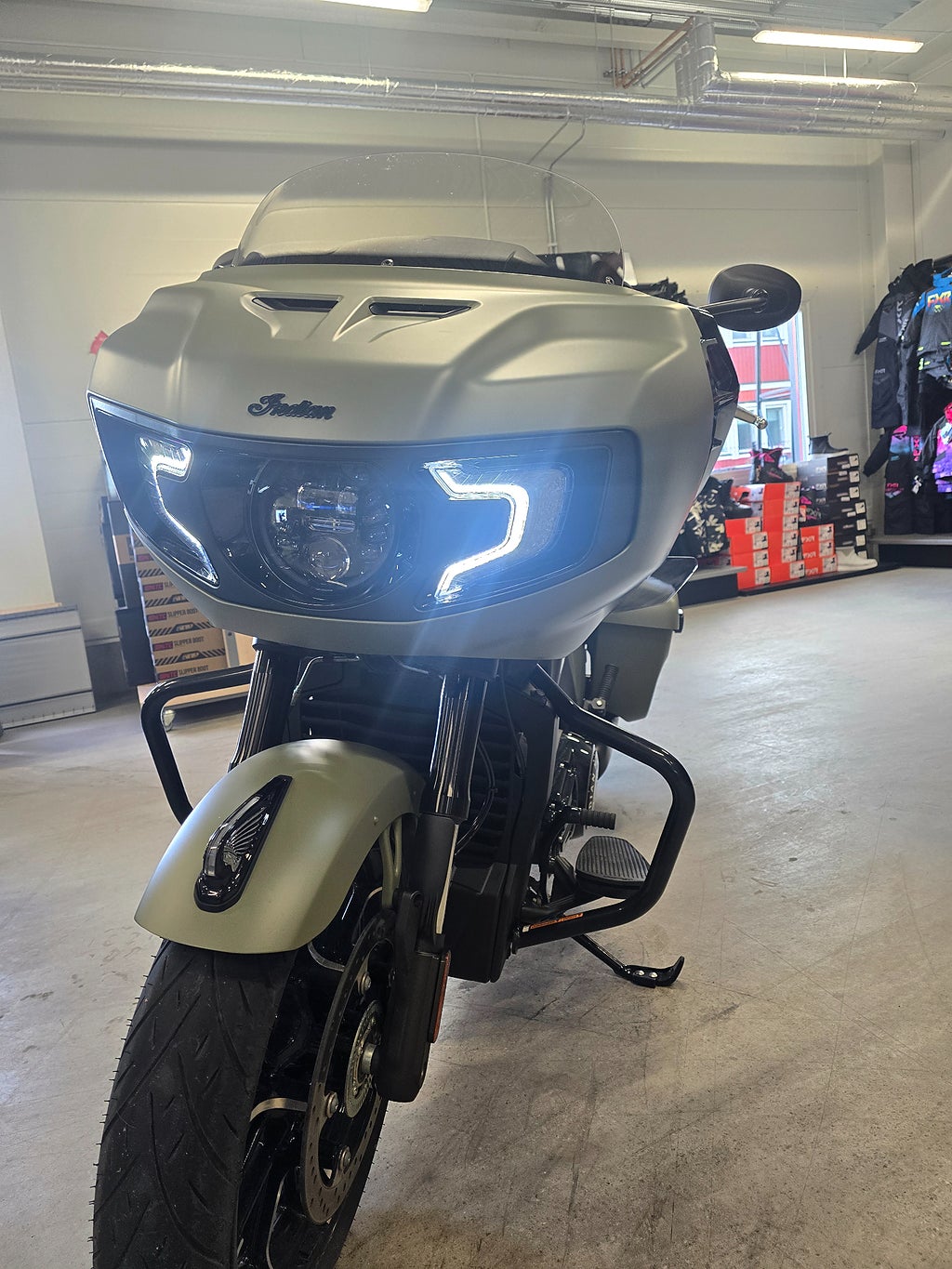 Indian Challenger Dark Horse  112 Powerplus Räntekampanj