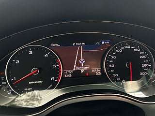 Audi A6 allroad quattro 3.0 TDI SoV-Däck/Kamera/Ellucka/Värmare – bild 21