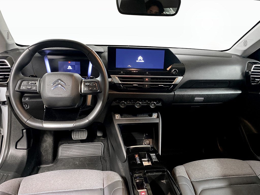 Bild på Citroën C4 Shine 1.2 PT 130hk Aut - 360-KAMERA, CARPLAY