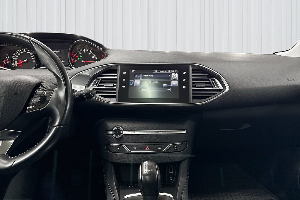 Peugeot 308 2014