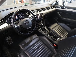 Kombi Volkswagen Passat 15 av 25