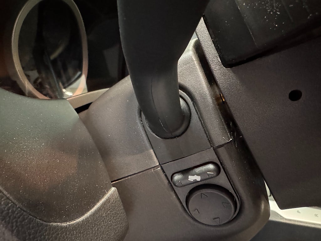 Ford Explorer 2013 - miniatyr 18