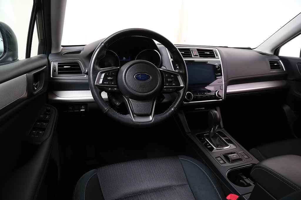 Subaru Outback 2,5i 175hk Active AWD Aut Kamera Eyesight 2020