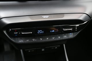 Halvkombi Hyundai i20 16 av 19