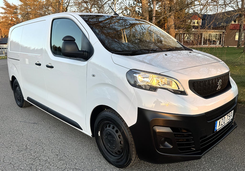 Peugeot e-Expert 100% EL, Skåp L2 med Dubbelgolv + Lådor