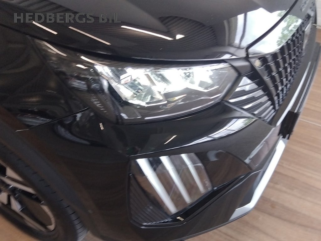 Peugeot 2008 1.2 PureTech 130 EAT GT thumbnail