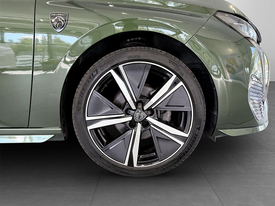 Bild på Peugeot 308 5D GT 1.2 PT 130hk Aut B-KAMERA NAVI