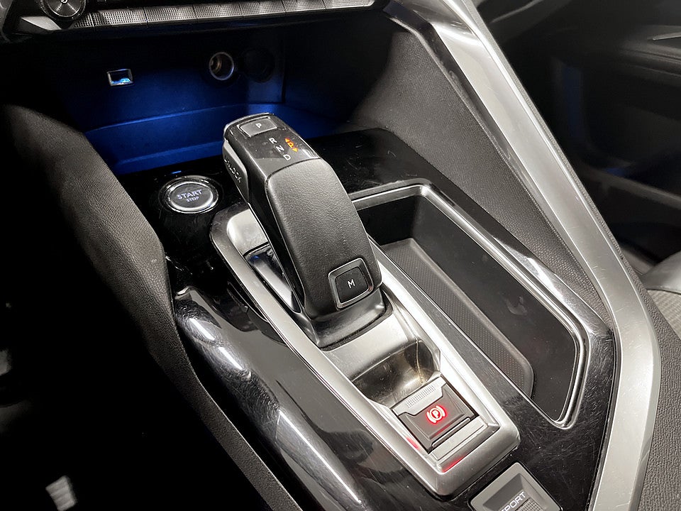 Bild på Peugeot 5008 Allure 1.6 THP 165hk Aut 7-SITS B-KAMERA CARPLAY
