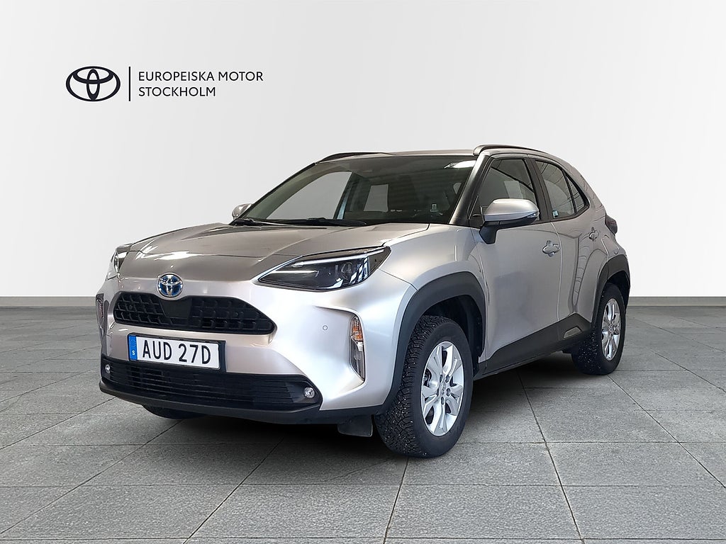 Toyota Yaris Cross 1,5 HYBRID ACTIVE AWD-I - VINTERHJUL/P-SENSORER