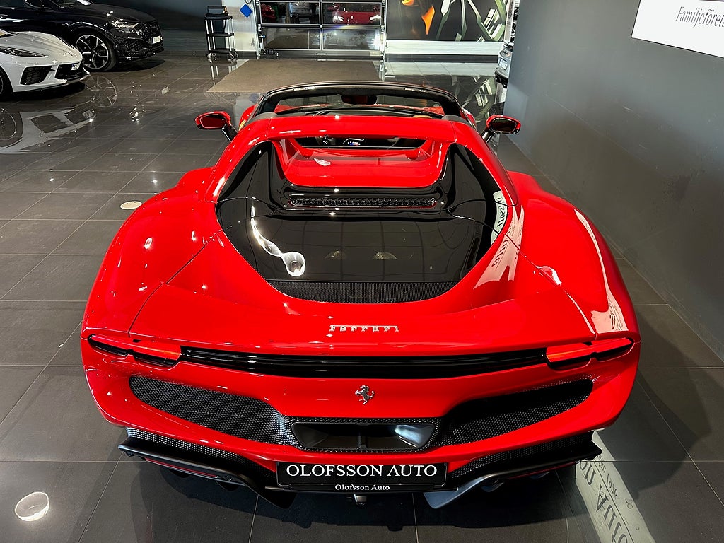 Ferrari 296 GTS 830 hk Lift / Leasebar / Carbon / JBL - bild 18