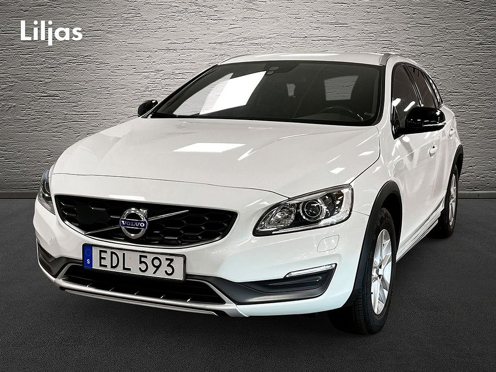 Volvo V60 Cross Country D4 AWD Momentum BE