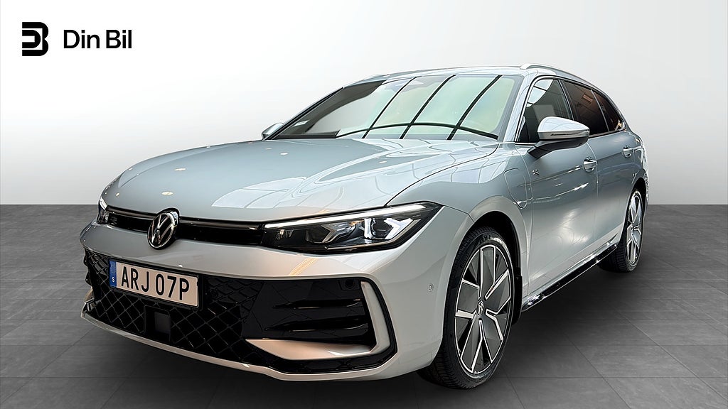 Volkswagen Passat EHYBRID 272 DSG6 R-LINE