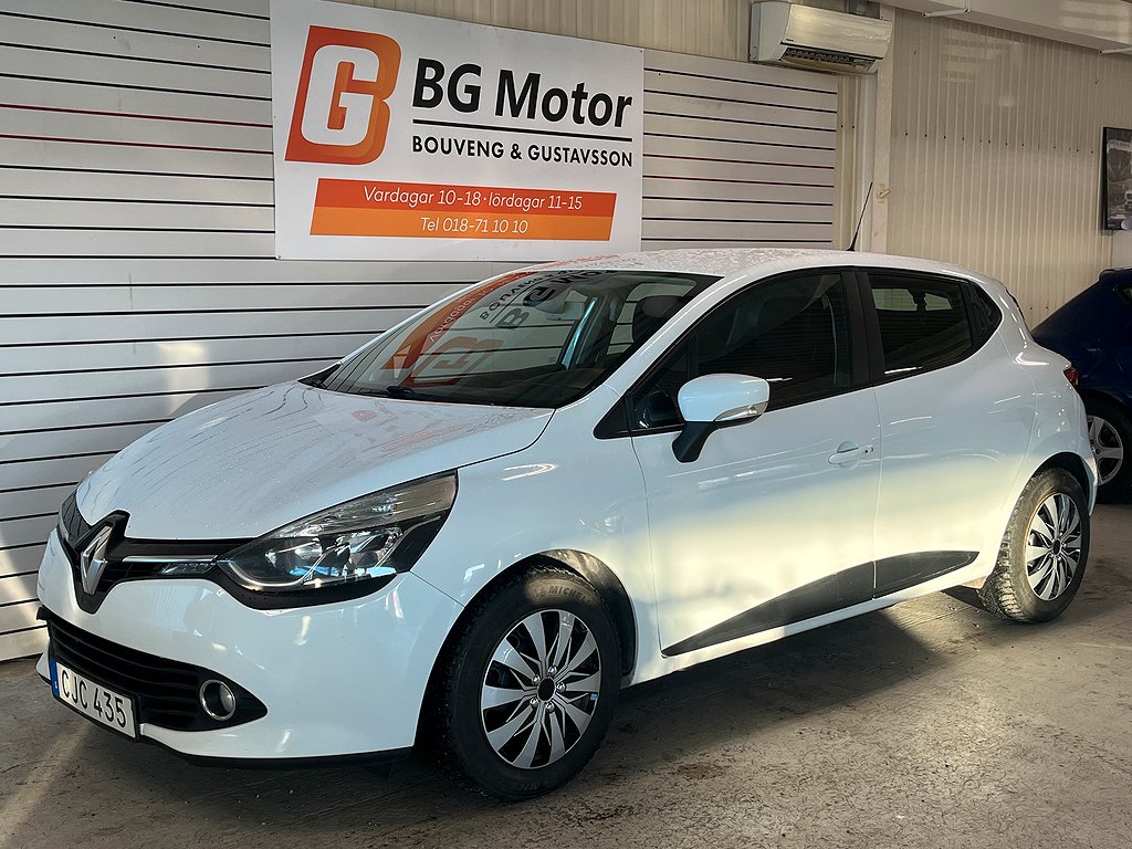 Renault Clio 1.5 dCi 90HK Motor-V/Navi/Keyless/1103kr skatt