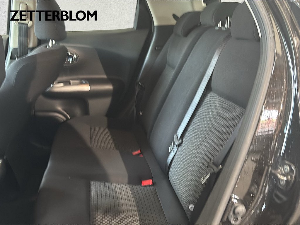 SUV Nissan Juke 9 av 13