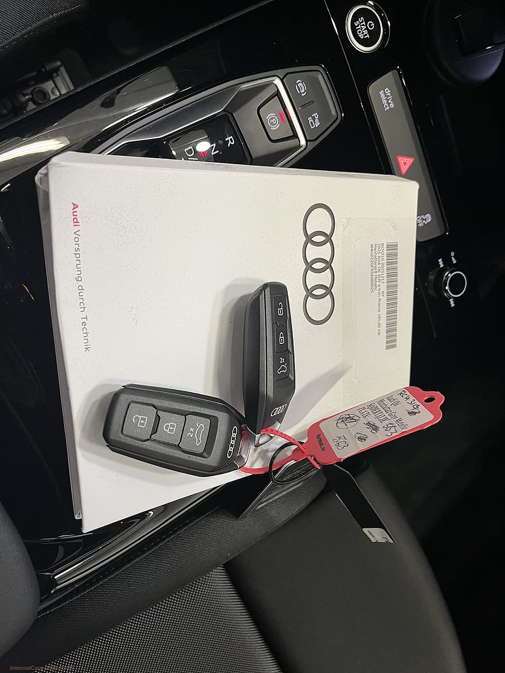 Audi Q6 e-tron 252hk Proline Assistanspaket Plus, Tech Plus-paket,Dra