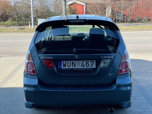 Suzuki Liana 1.6 VVT 4WD S 106hk 2005, bild 6/34