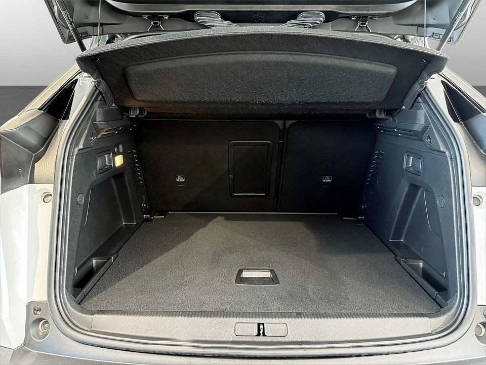 Bild på Peugeot 3008 GT 1.2 PT 130hk Aut B-KAMERA CARPLAY