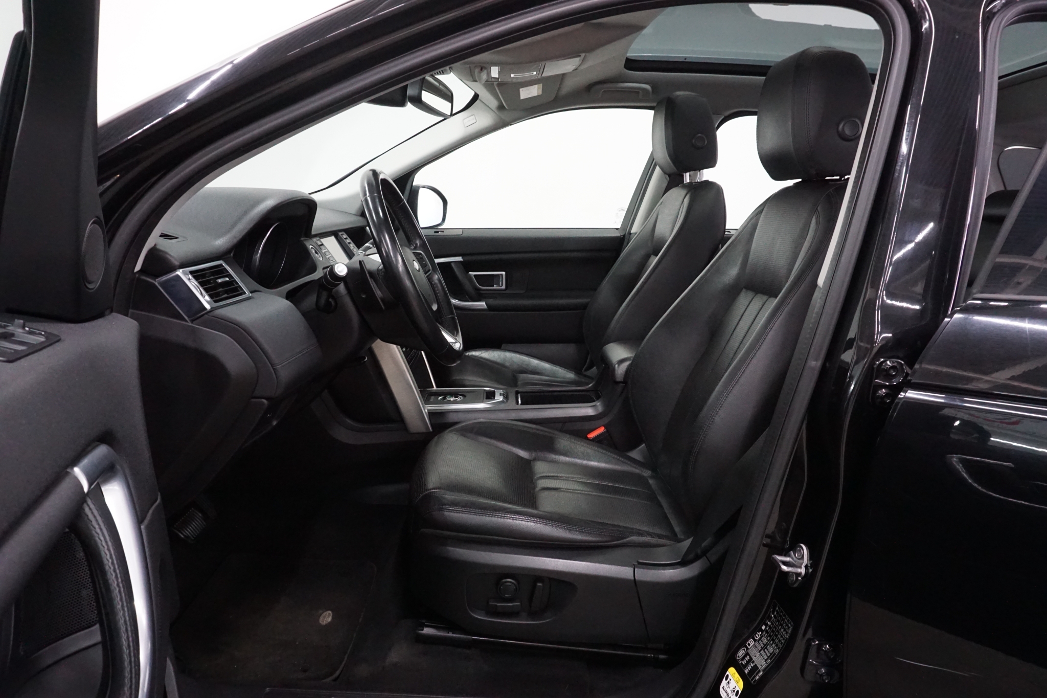 Land Rover Discovery Sport 2016, bild 6/40
