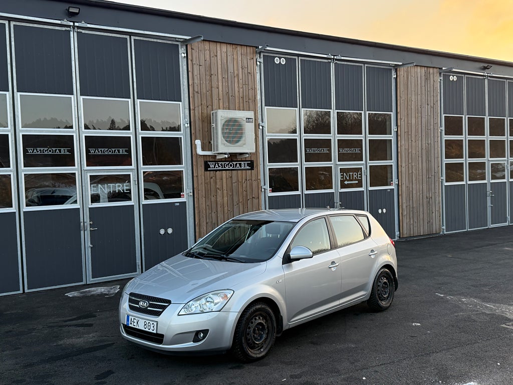 Kia Ceed cee'd 1.4 CVVT EX Euro 4 | Välservad | Lågamil| AUX 