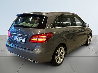 Mercedes-Benz B 180 d 7G-DCT Urban MoK-värm/P-Sens/SoV-däck/CarPlay – bild 6