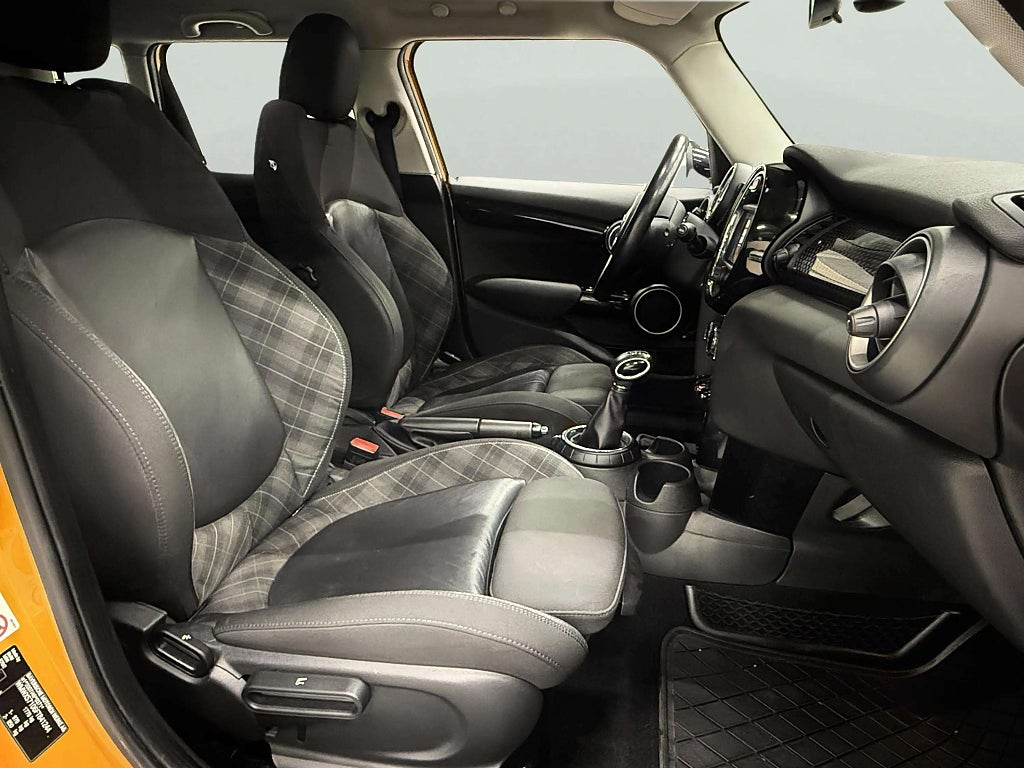 MINI Cooper S 5-dörrars Automat 192hk S&V-hjul HELGKAMPANJ 8/1-12/1 - miniatyr 13