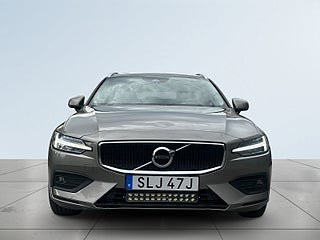 Volvo V60 D4 AWD Aut Momentum Adv – bild 2