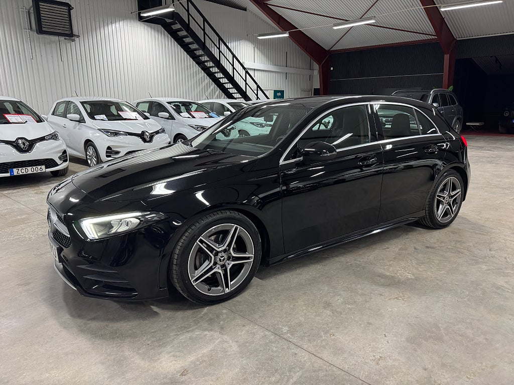 Mercedes-Benz A 200 d 8G-DCT AMG Sport/Kamera/A.Carplay/W-screen/LED/1B