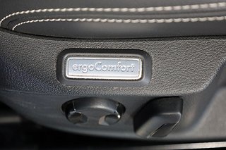 Kombi Volkswagen Passat 13 av 24