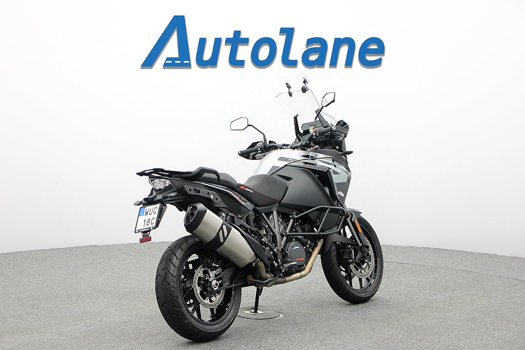 KTM 1290 Super Adventure *Endast 230Mil! Nyservad Quickshifter +