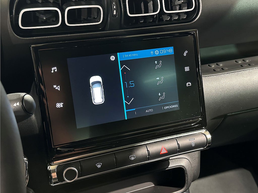 Bild på Citroën C3 AirCross Shine 1.2 PT 130hk Aut - CARPLAY, P-SENSOR