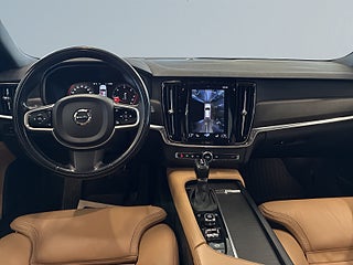 Volvo V90 Cross Country D4 AWD Geartronic Inscription Pro S&V-hjul/Drag/360/Nav – bild 8