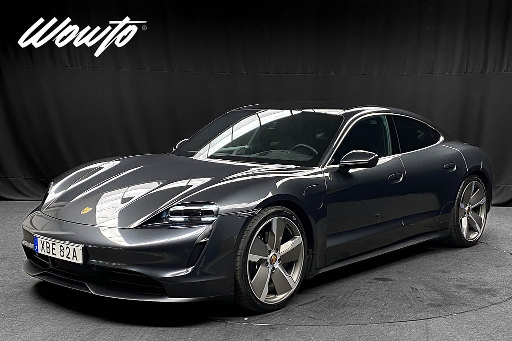 Porsche Taycan 4S 571HK /Passagerardisplay /862mil /Se Spec /4.95%