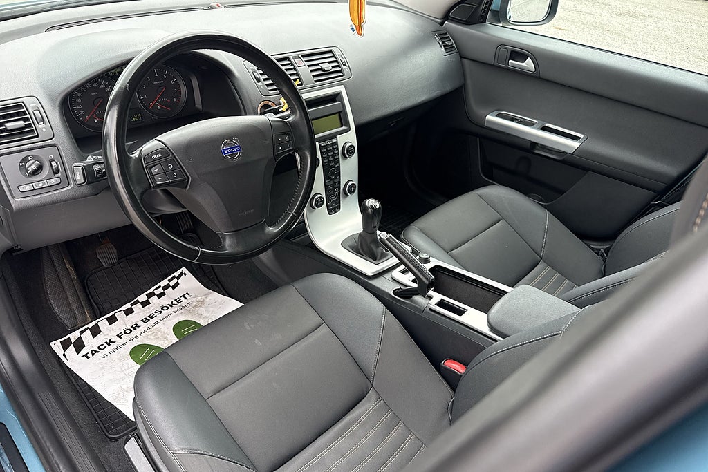 VOLVO V50 2.0F 146CH