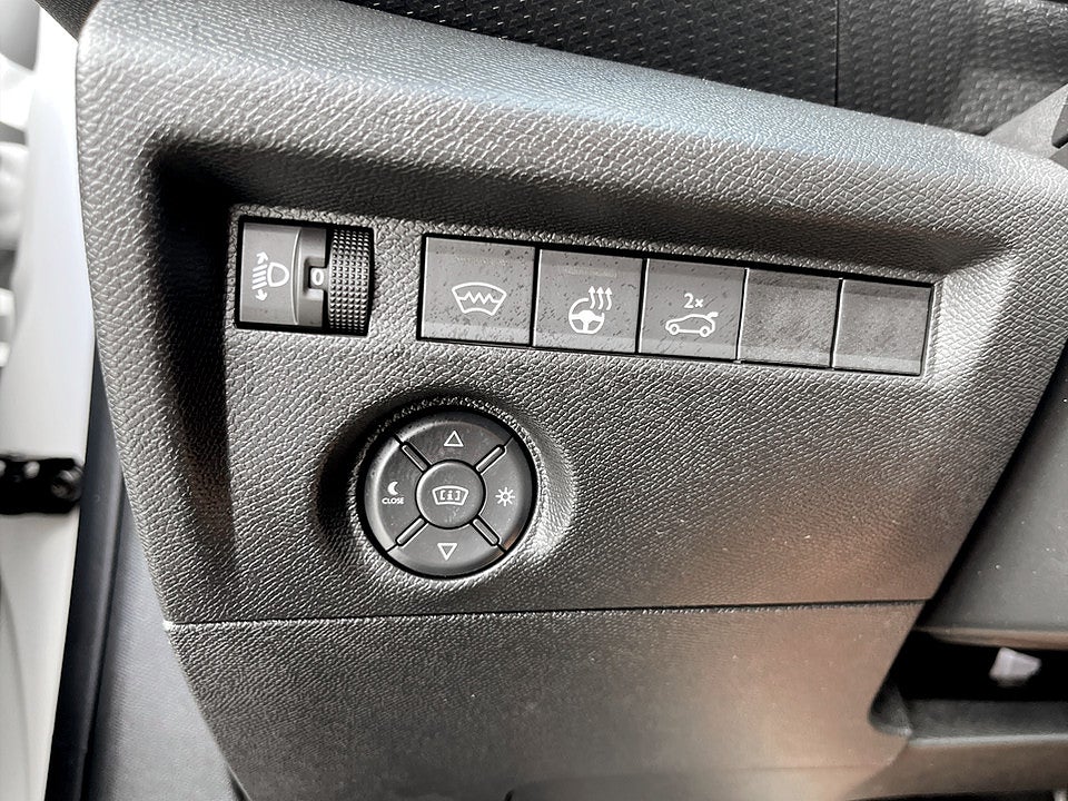Bild på Citroën C4 Picasso Shine 1.2 PT 130hk Aut B-KAMERA CARPLAY