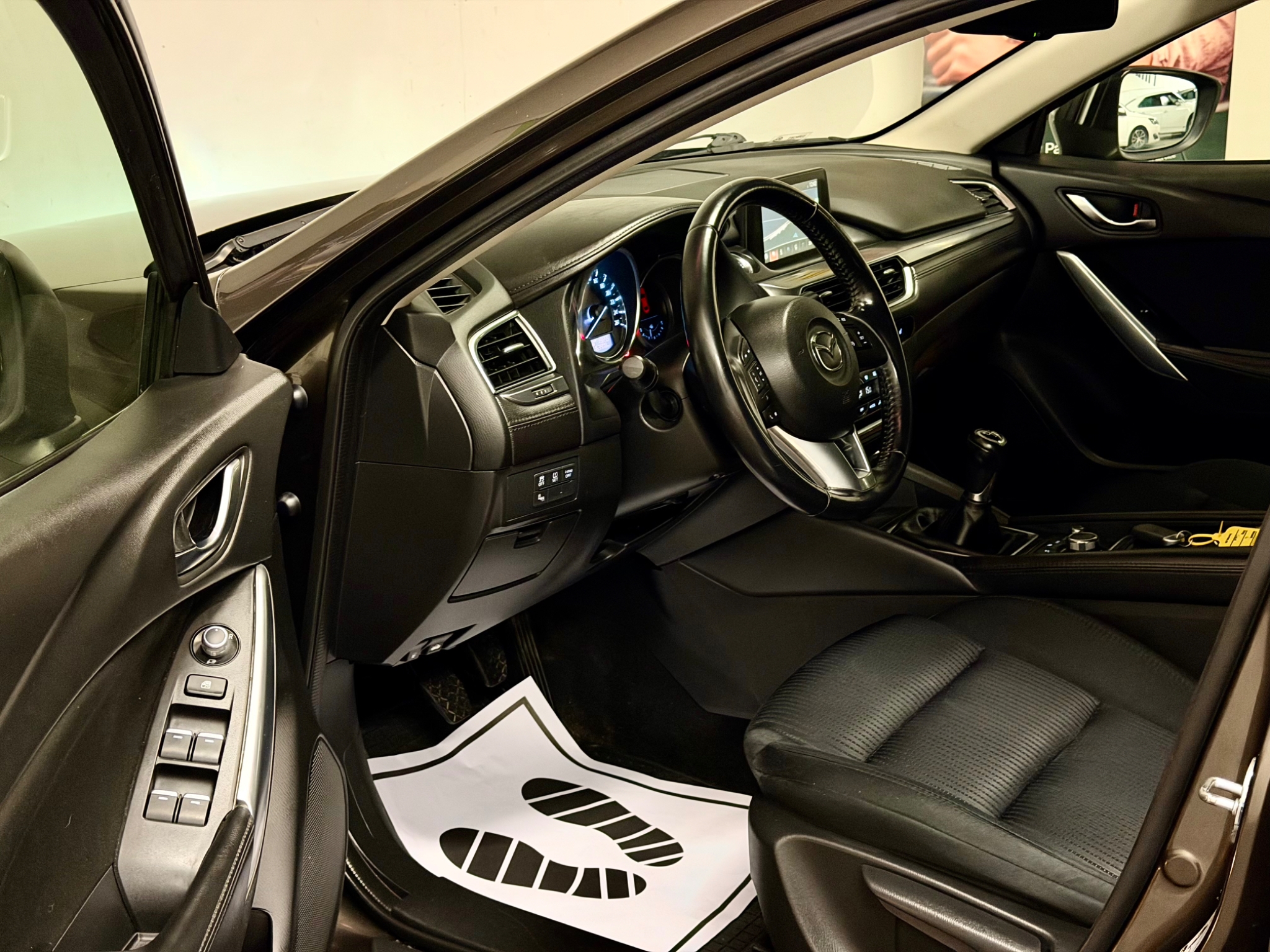 Mazda 6 2016, photo 7/36