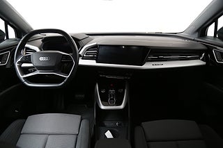 SUV Audi Q4 E-Tron 18 av 26