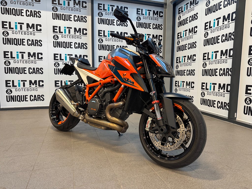 KTM 1290 Super Duke R