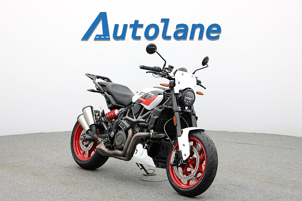 Indian FTR 1200 S *Remus, GPS, Värmehandtag 