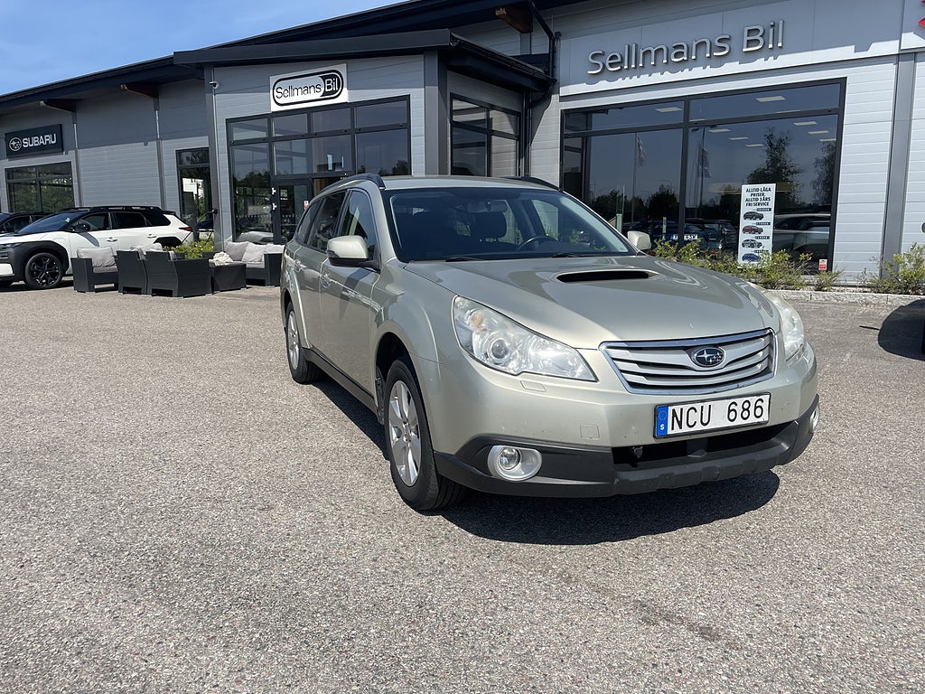 Subaru Outback 2.0 4WD 