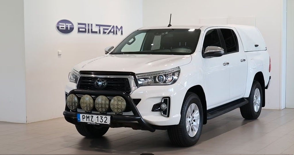Toyota Hilux Dubbelhytt 2.4 D 4WD Automat (150hk) 