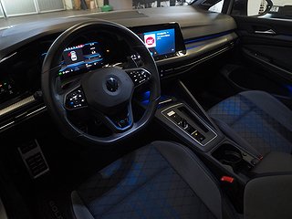 Halvkombi Volkswagen Golf 18 av 26