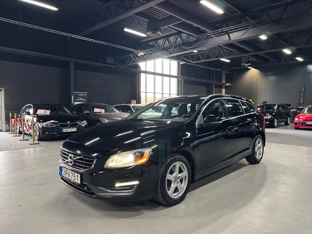 Volvo V60 D4 Momentum | Navi | Rattvärme | VOC | Drag | Euro 6