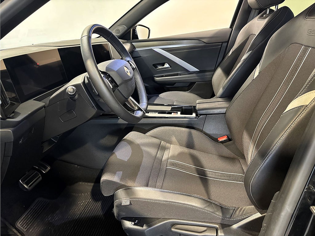 Bild på Opel Astra ST GS 1.2 Turbo 130hk Aut - B-KAMERA, V-hjul ingår