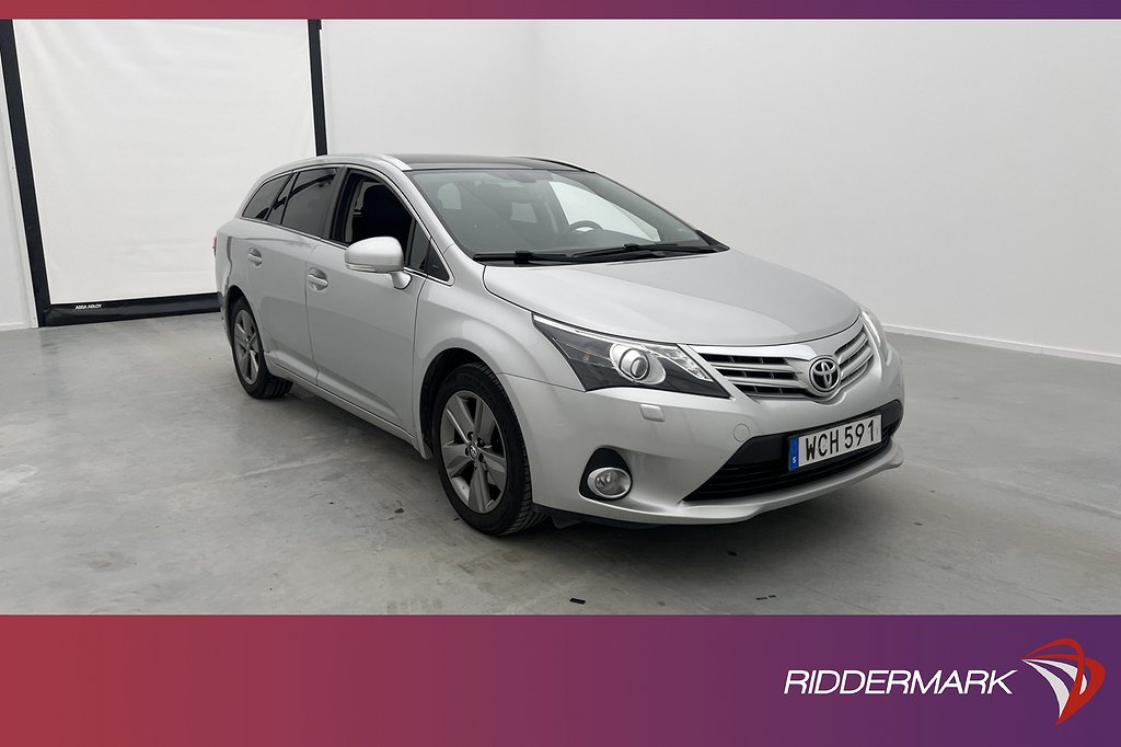 Toyota Avensis Kombi 2.0 152hk Executive Pano Kamera Navi